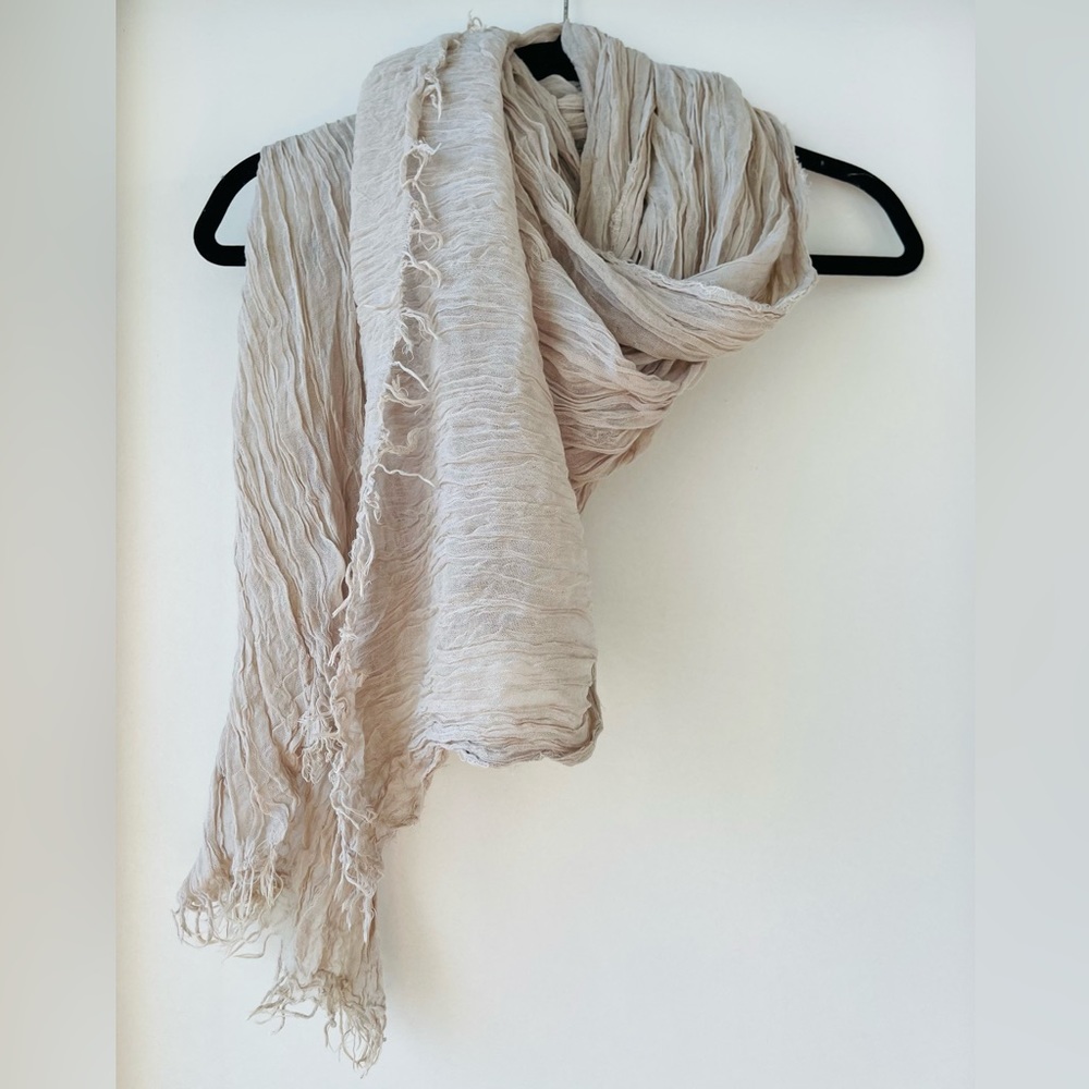 TILO Scarves super soft crinkle scarf! Affordable luxe.